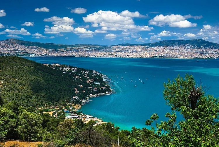 En İyi Büyükada Plajları – İstanbul’un Gözdesinde Deniz Keyfi